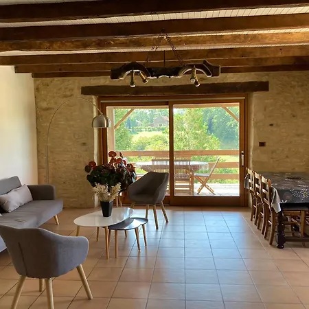 Holiday home De Charme La Pradelle