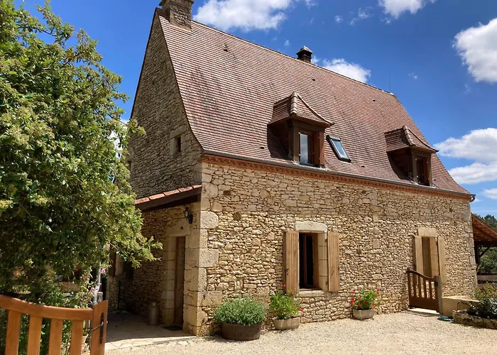 Nyaraló De Charme La Pradelle *